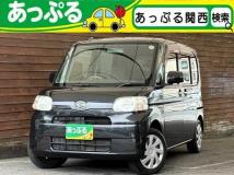 2012 Daihatsu Tanto