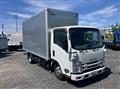 2020 Isuzu Elf Truck