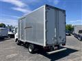 2020 Isuzu Elf Truck