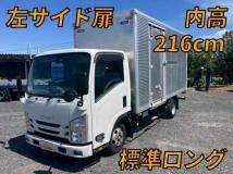 2020 Isuzu Elf Truck