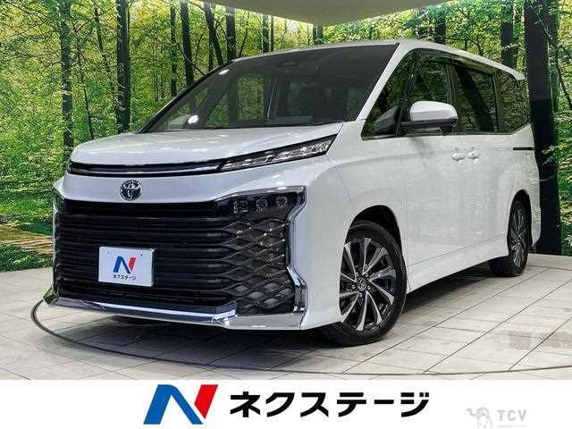 2025 Toyota Voxy