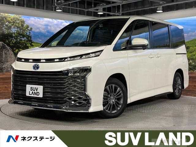 2023 Toyota Voxy