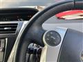 2013 Toyota PRIUS α