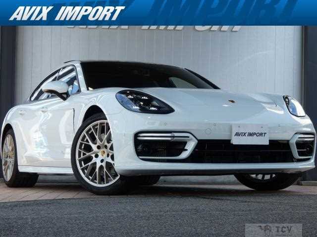 2020 Porsche Panamera