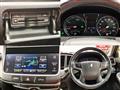 2015 Toyota Crown Hybrid