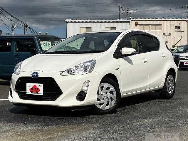 2017 Toyota AQUA