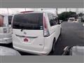 2011 Nissan Serena
