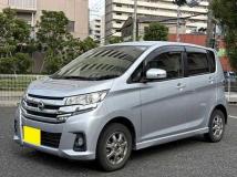 2017 Nissan Nissan Others