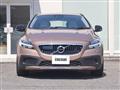 2017 Volvo V40