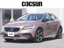 2017 Volvo V40
