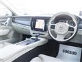 2017 Volvo V90
