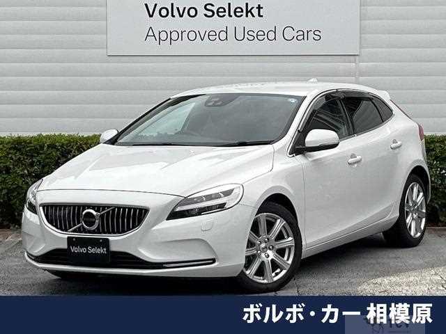 2017 Volvo V40