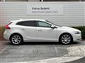 2017 Volvo V40