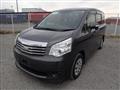 2012 Toyota Noah