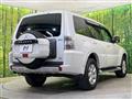 2013 Mitsubishi Pajero