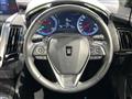 2018 Toyota Crown Hybrid