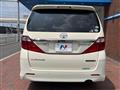 2014 Toyota Alphard G