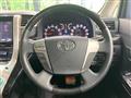 2013 Toyota Alphard G