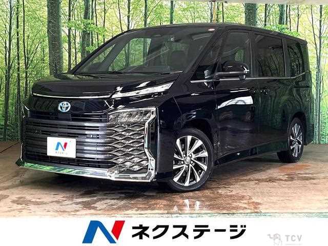 2025 Toyota Voxy