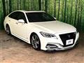 2019 Toyota Crown Hybrid
