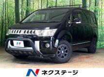 2016 Mitsubishi Delica D5