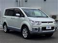 2016 Mitsubishi Delica D5