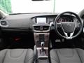 2017 Volvo V40