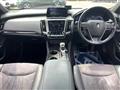 2019 Toyota Crown Hybrid