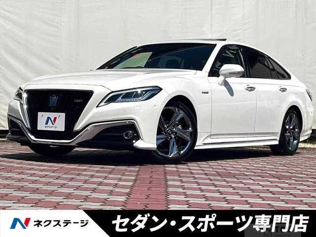 2018 Toyota Crown Hybrid