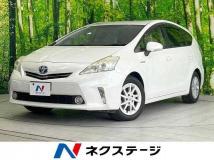2013 Toyota PRIUS α