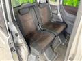 2010 Nissan ROOX