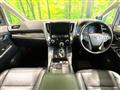 2018 Toyota Alphard Hybrid
