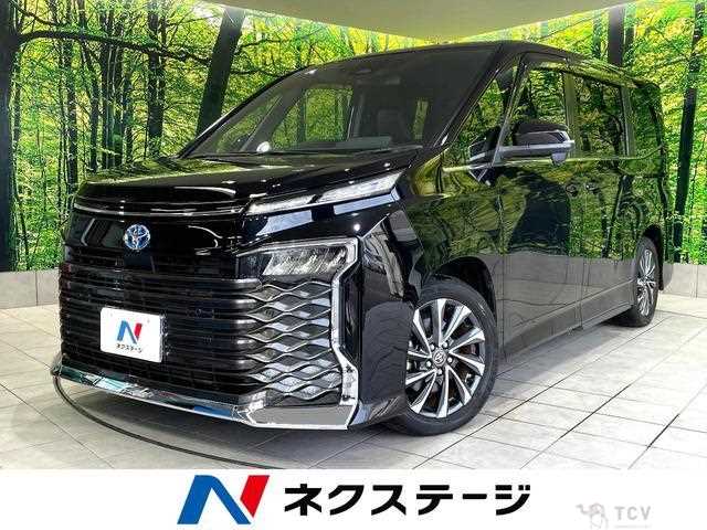 2022 Toyota Voxy