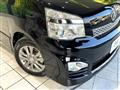 2013 Toyota Voxy