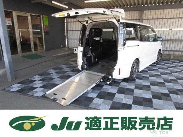 2016 Toyota Voxy