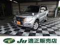 2017 Mitsubishi Pajero