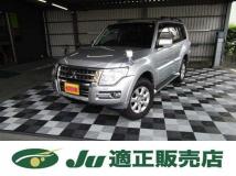 2017 Mitsubishi Pajero