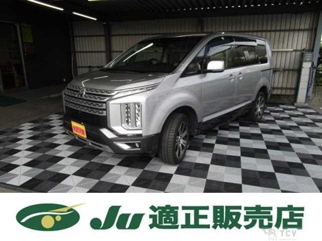2019 Mitsubishi Delica D5
