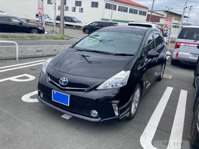 2012 Toyota PRIUS α