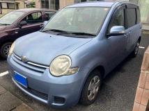 2011 Toyota Sienta