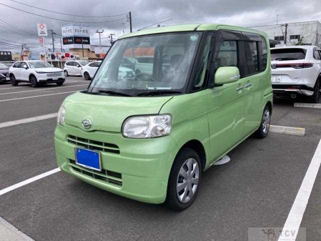 2011 Daihatsu Tanto