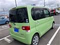 2011 Daihatsu Tanto