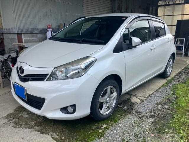 2014 Toyota Vitz