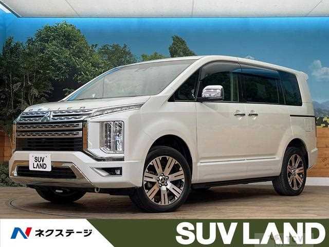 2020 Mitsubishi Delica D5
