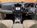 2015 Mitsubishi Pajero