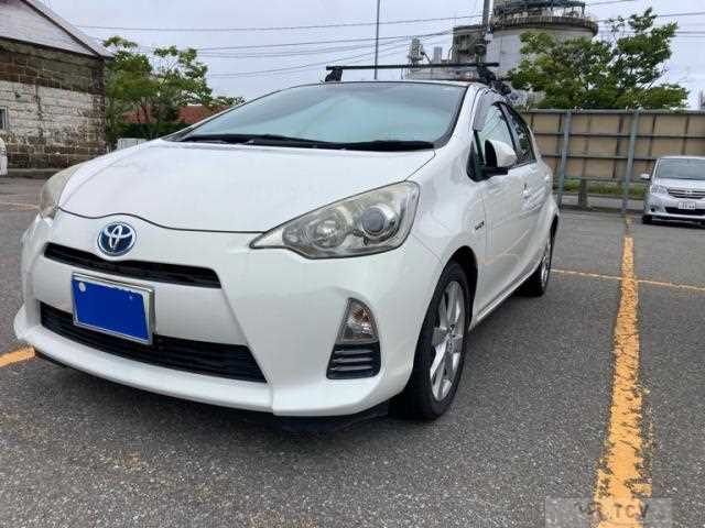 2012 Toyota AQUA