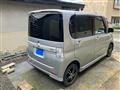 2012 Daihatsu Tanto