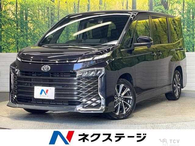 2022 Toyota Voxy