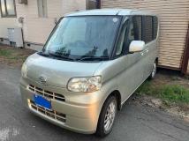 2012 Daihatsu Tanto