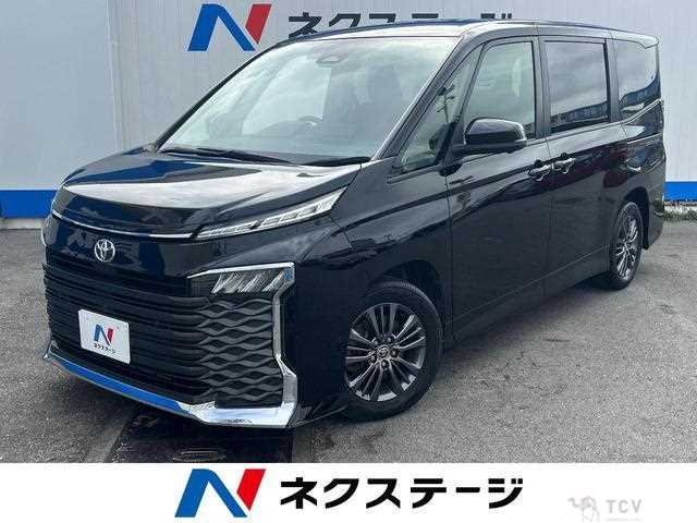 2022 Toyota Voxy